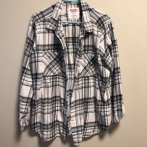 Women's Mossimo Black and White Flannel XXL